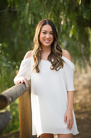 Amber_Grad-3